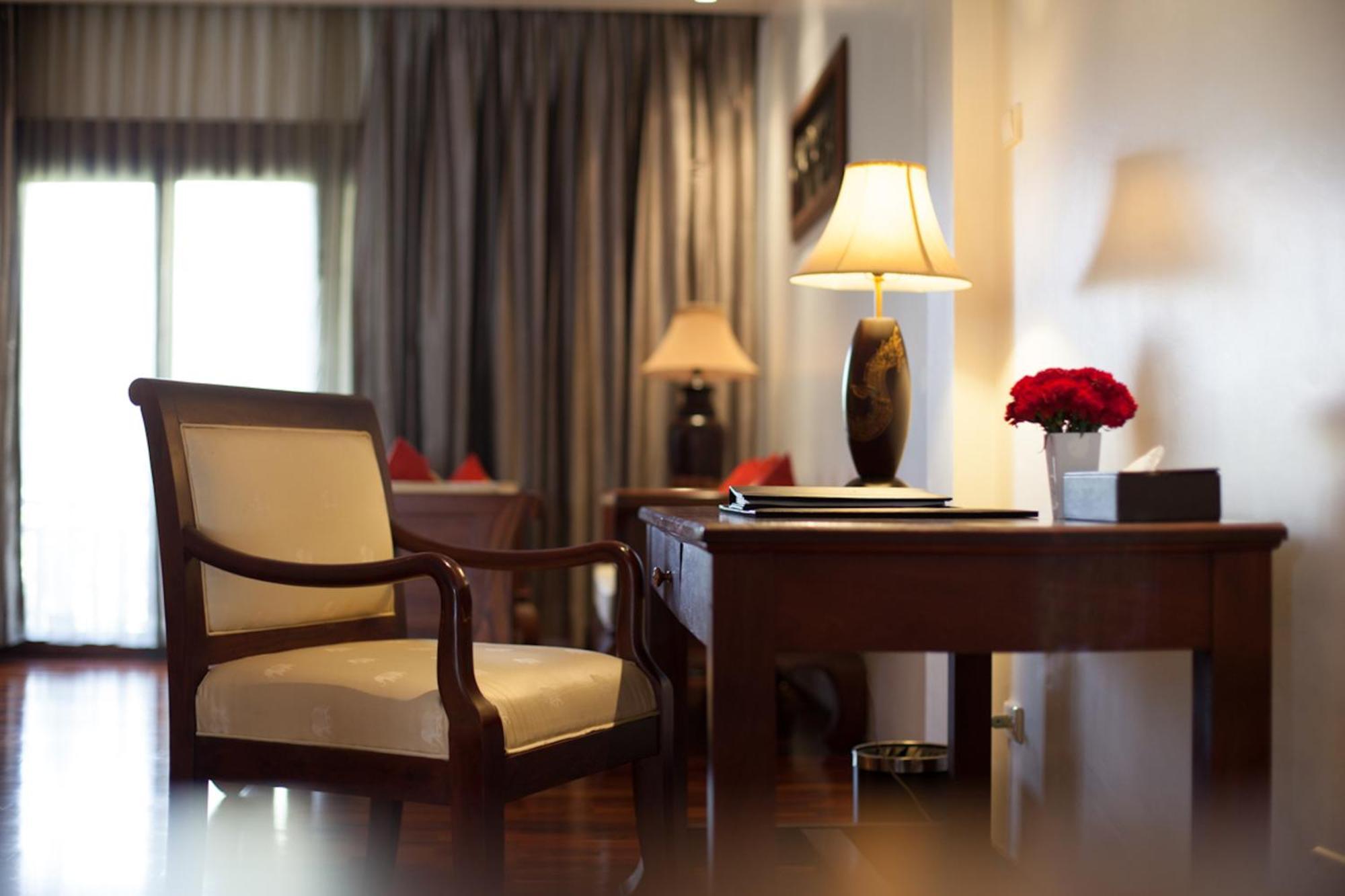 Executive King Suite