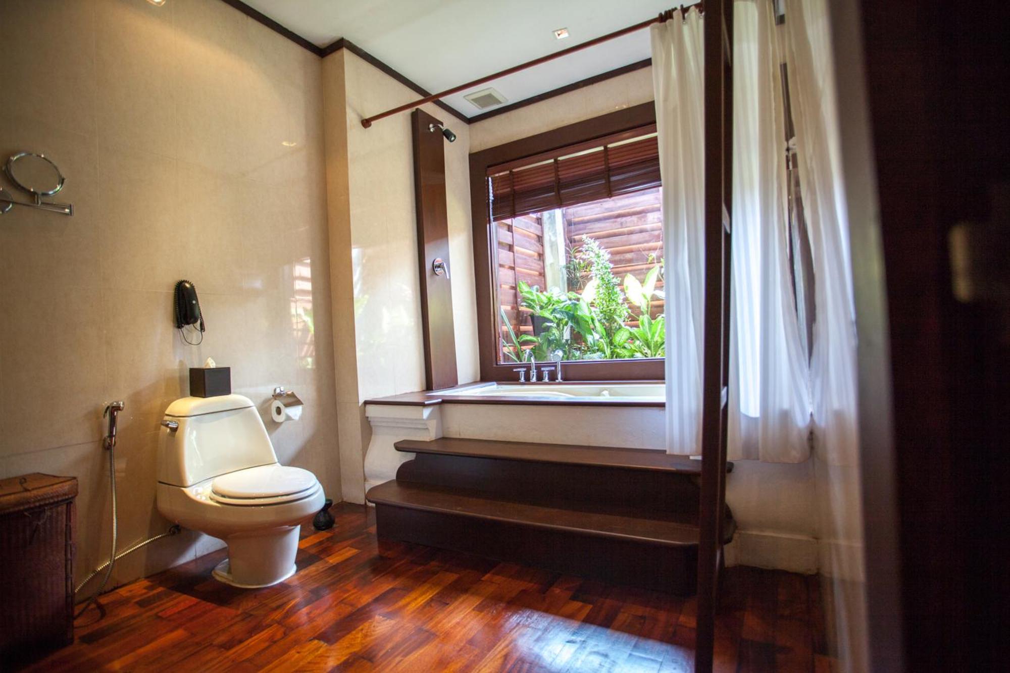 Executive King Suite