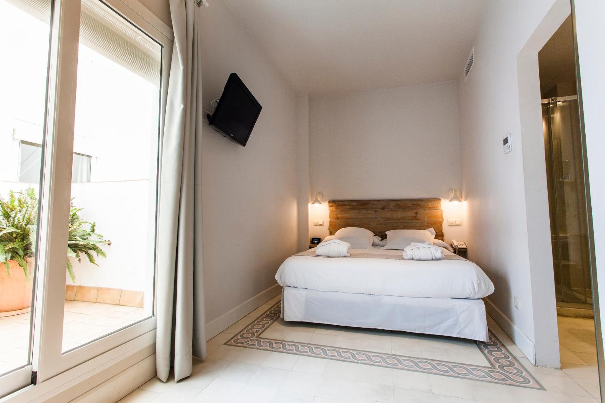 Double Room Patio