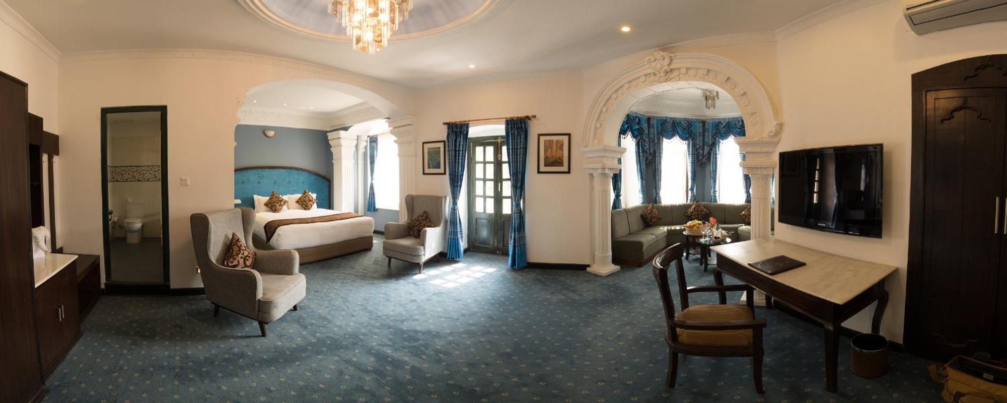 Executive Suite Room F&B Spa or Massage Sound Healing Yoga Airport Pick Up from International flight 9AM 9PM,752720351:JPEG