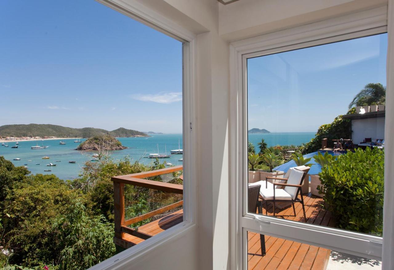Suíte Loft com Banheira e Vista do Mar