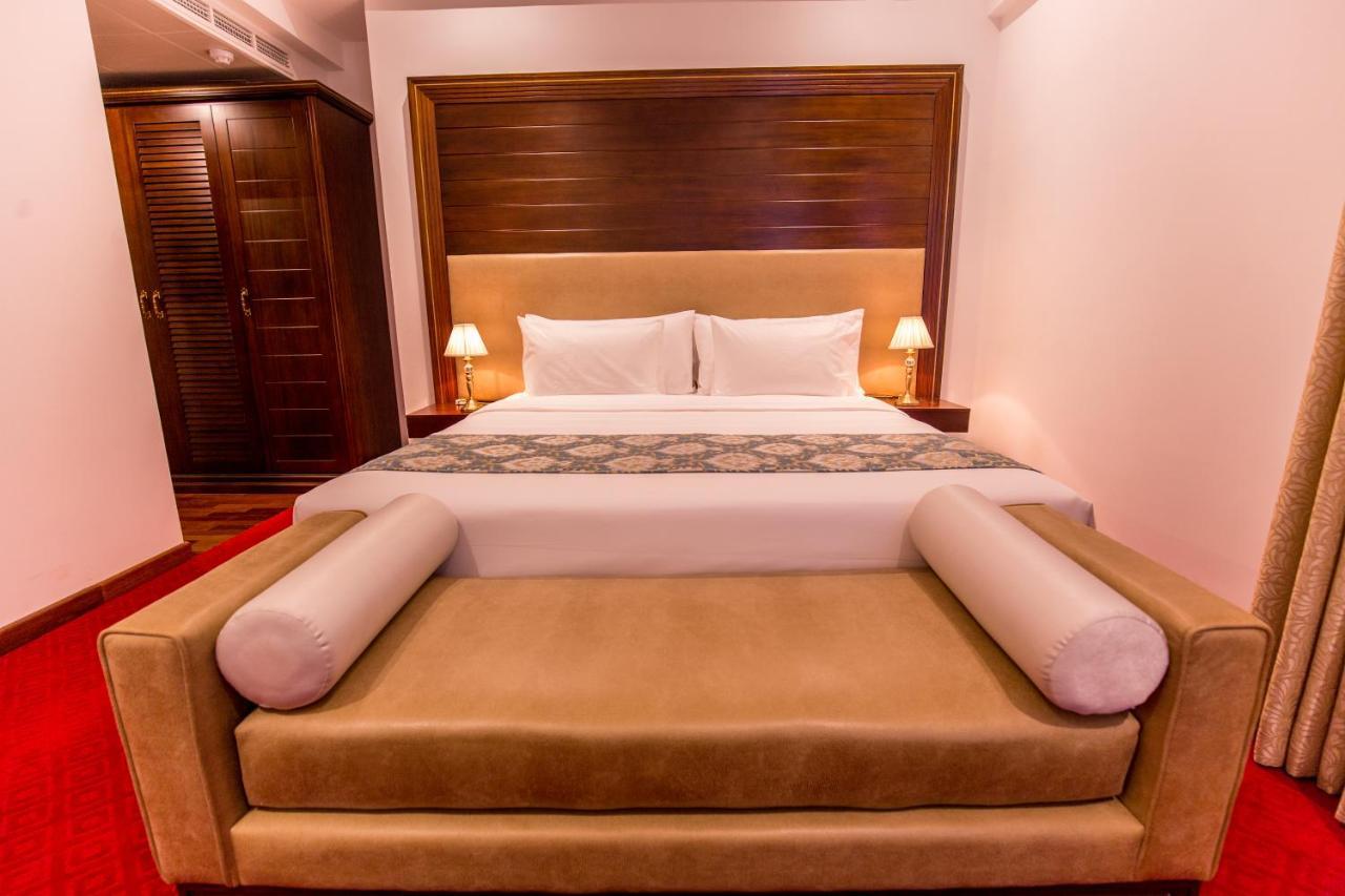 Deluxe Double or Twin Room