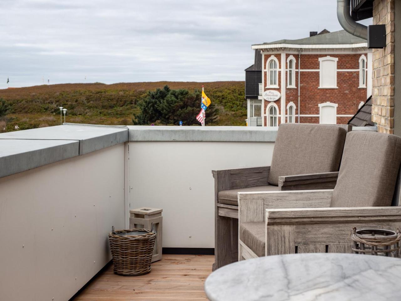 Suite mit Kingsize-Bett und Balkon