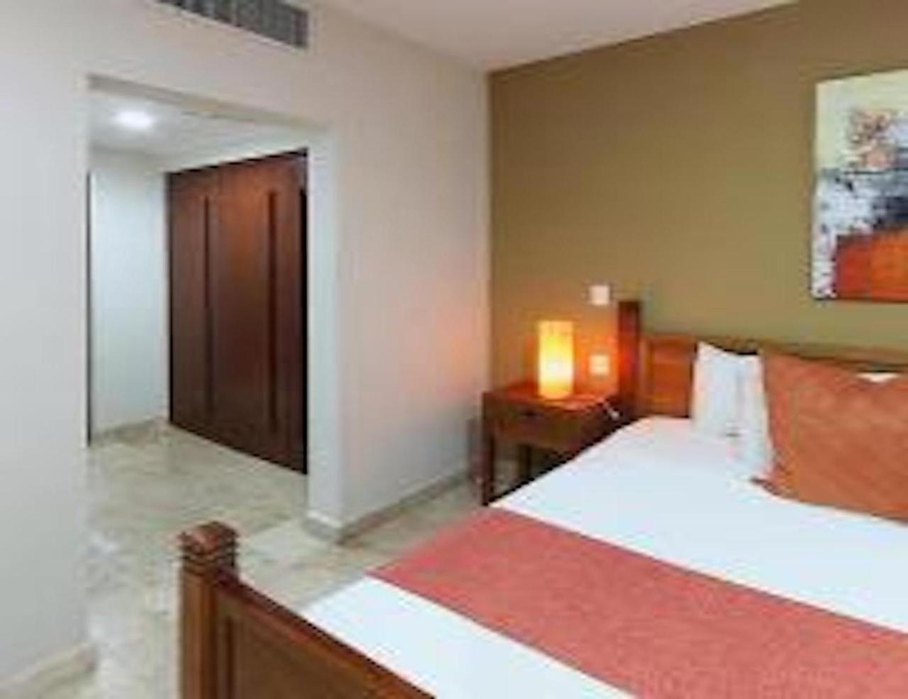 Habitación - 1 cama extragrande - No fumadores