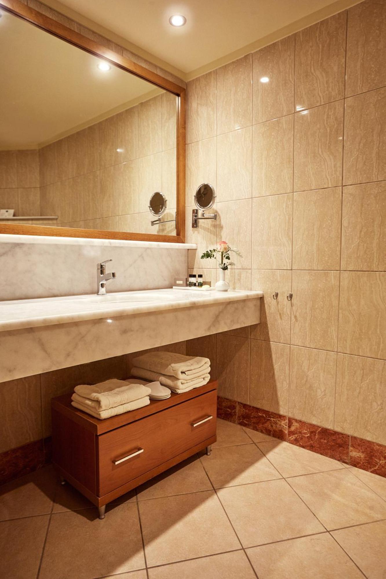 Double or Twin Room with Pool View