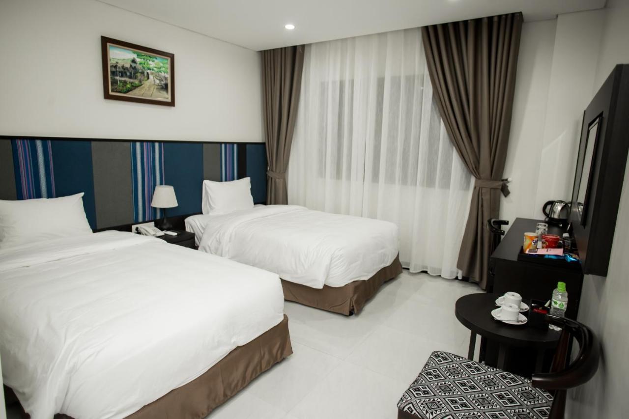 Double or Twin Room,756957673:JPEG