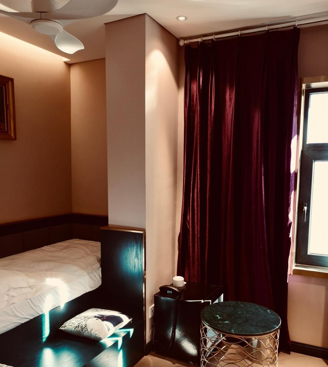Small Single Room