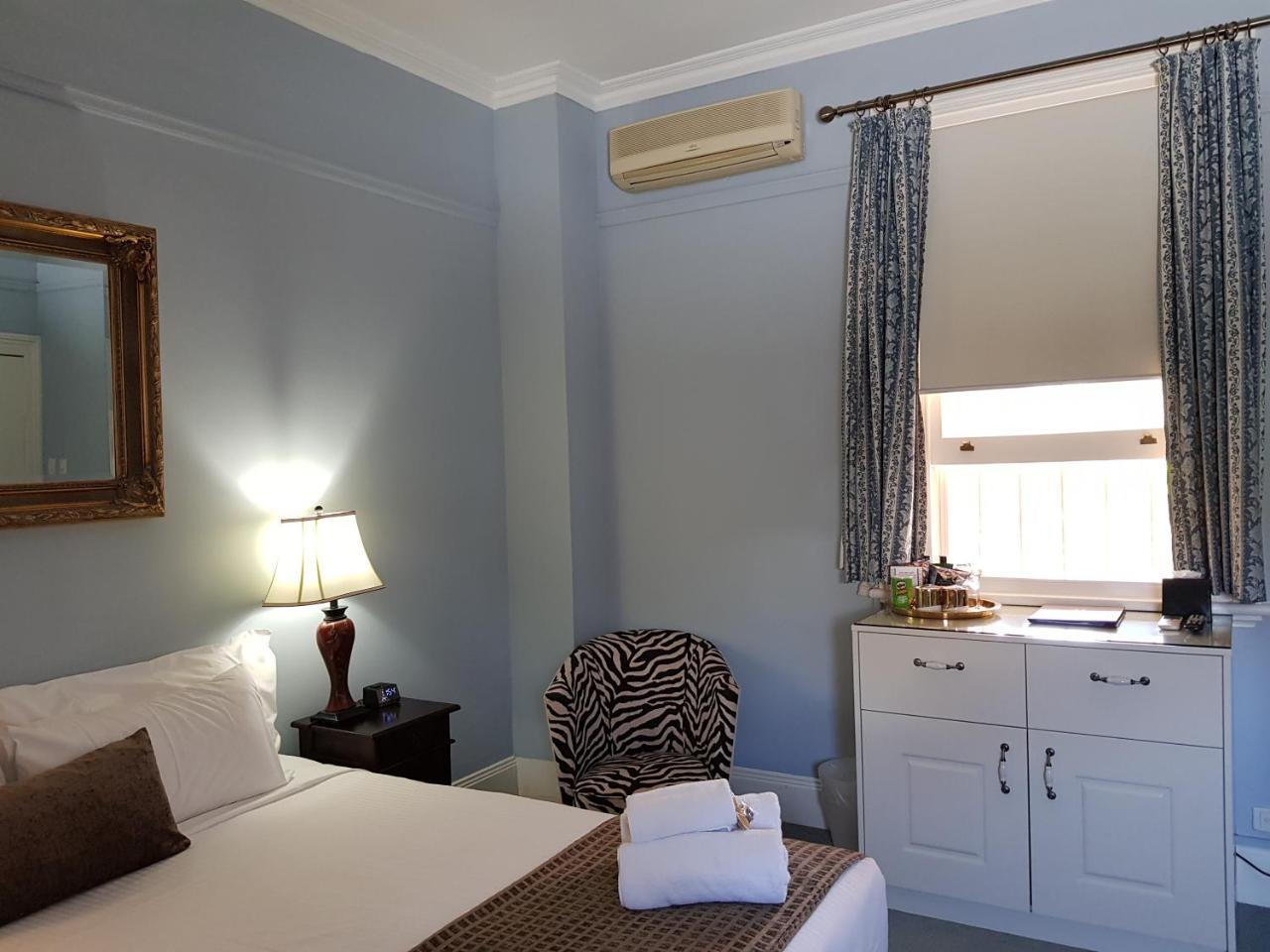 King Deluxe Suite,1212461827:JPEG