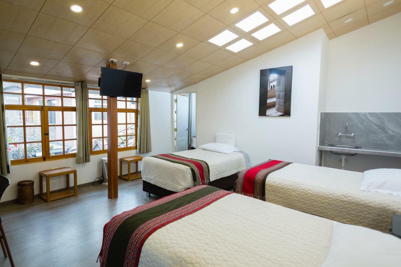 Triple Room with Private Bathroom