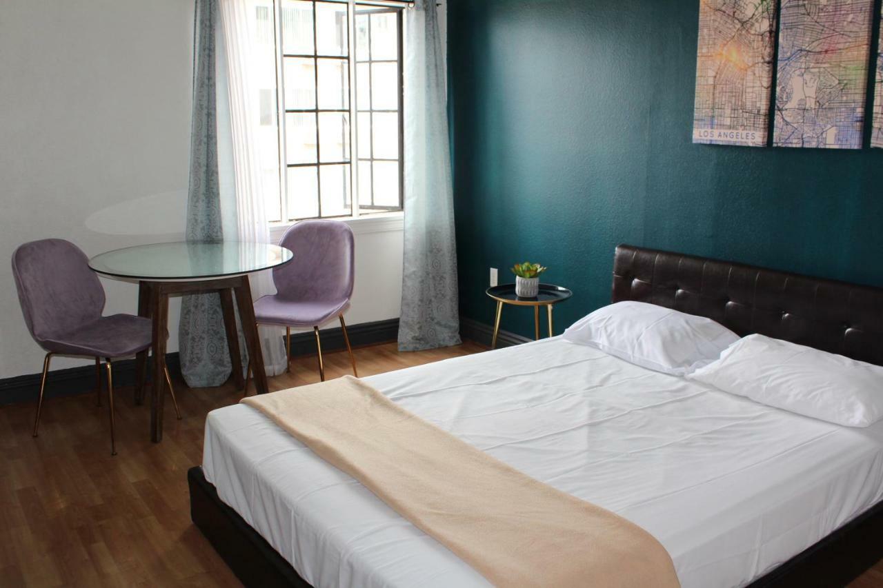 Quarto Duplo Standard com Banheiro Privativo