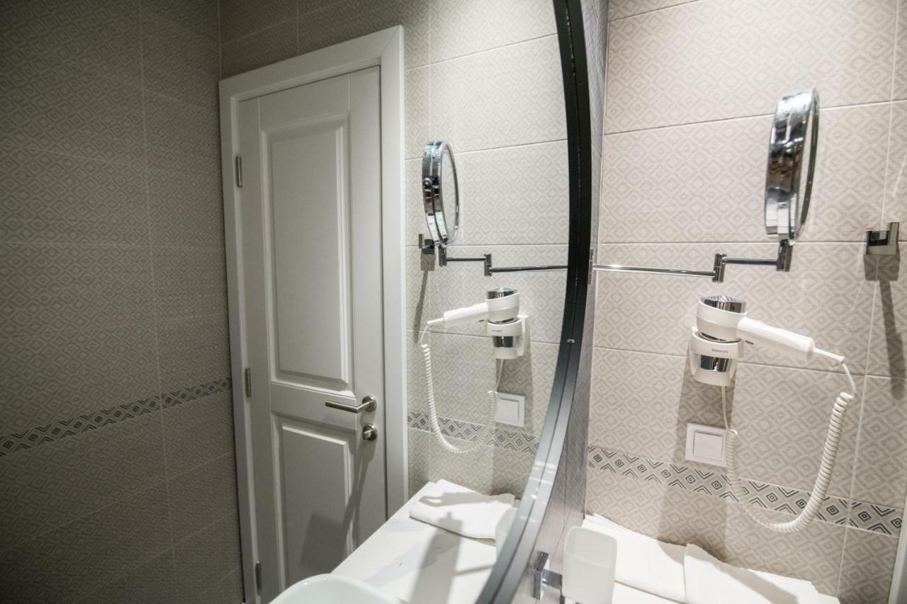 King Suite with Sea View