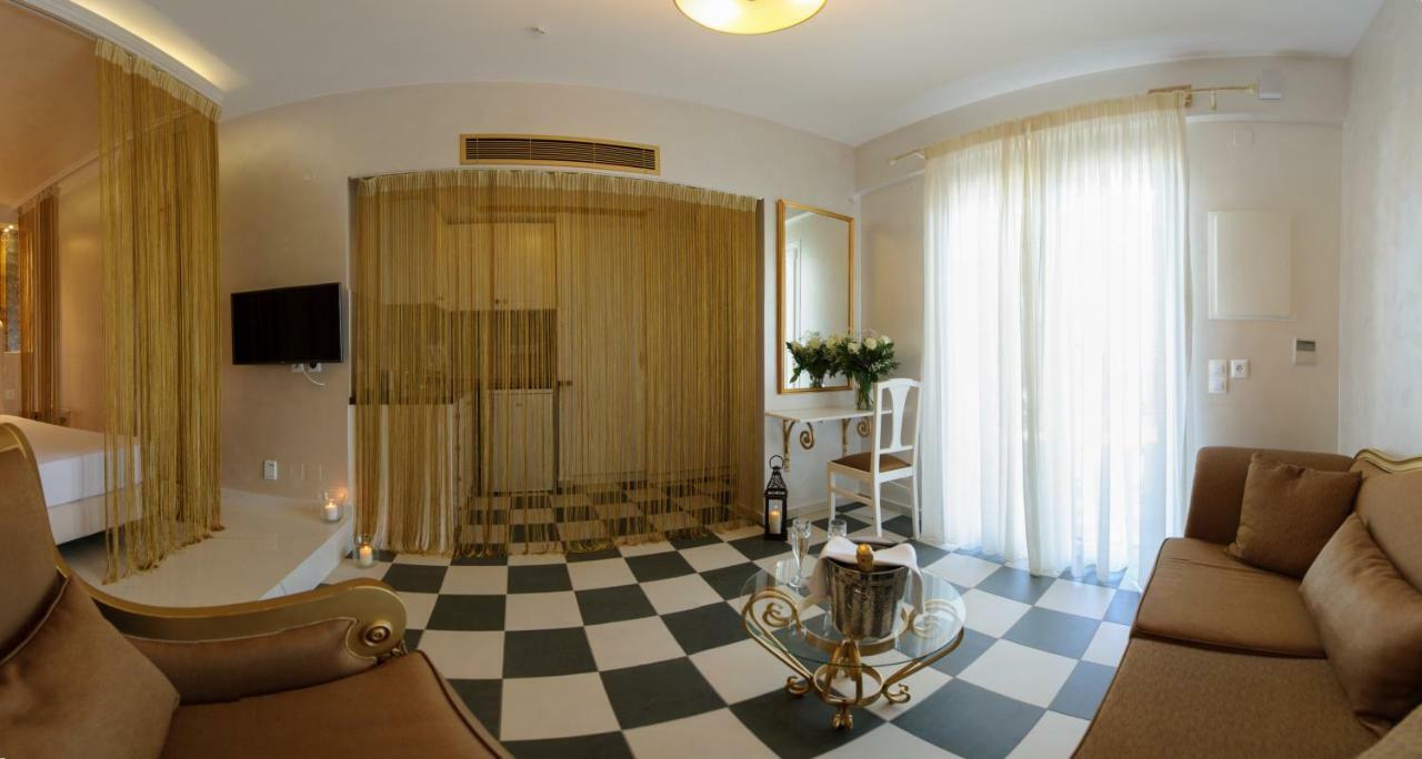 Deluxe Double or Twin Room Sea View