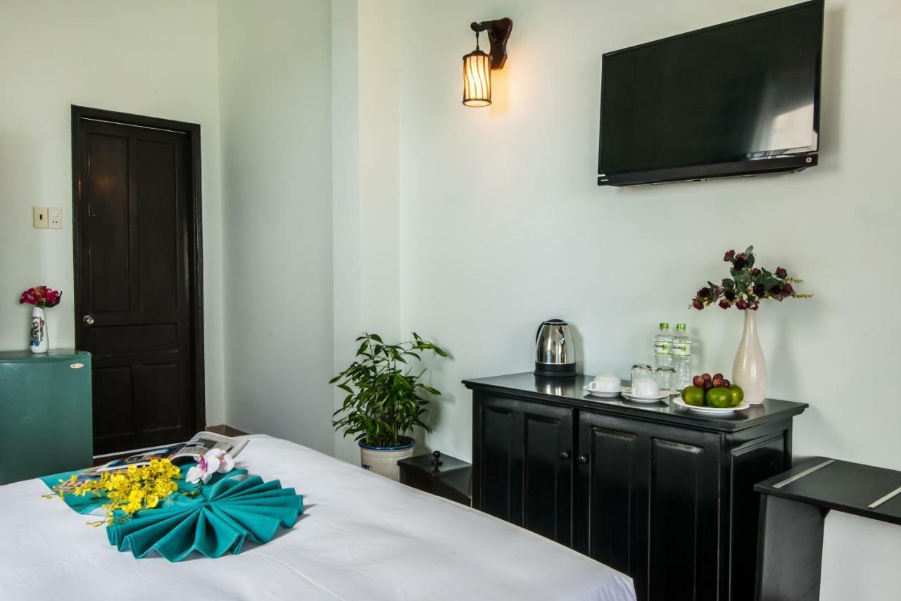 Phòng Tiêu Chuẩn Giường Đôi/2 Giường Đơn + Dịch Vụ Cho Thuê Xe Máy Miễn Phí