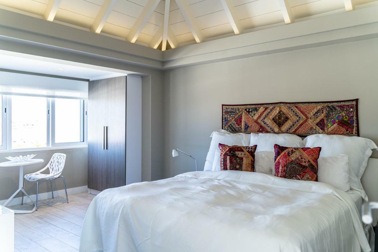 Mini Master Accommodatie met 1 Kingsize Bed en Uitzicht op het Zwembad