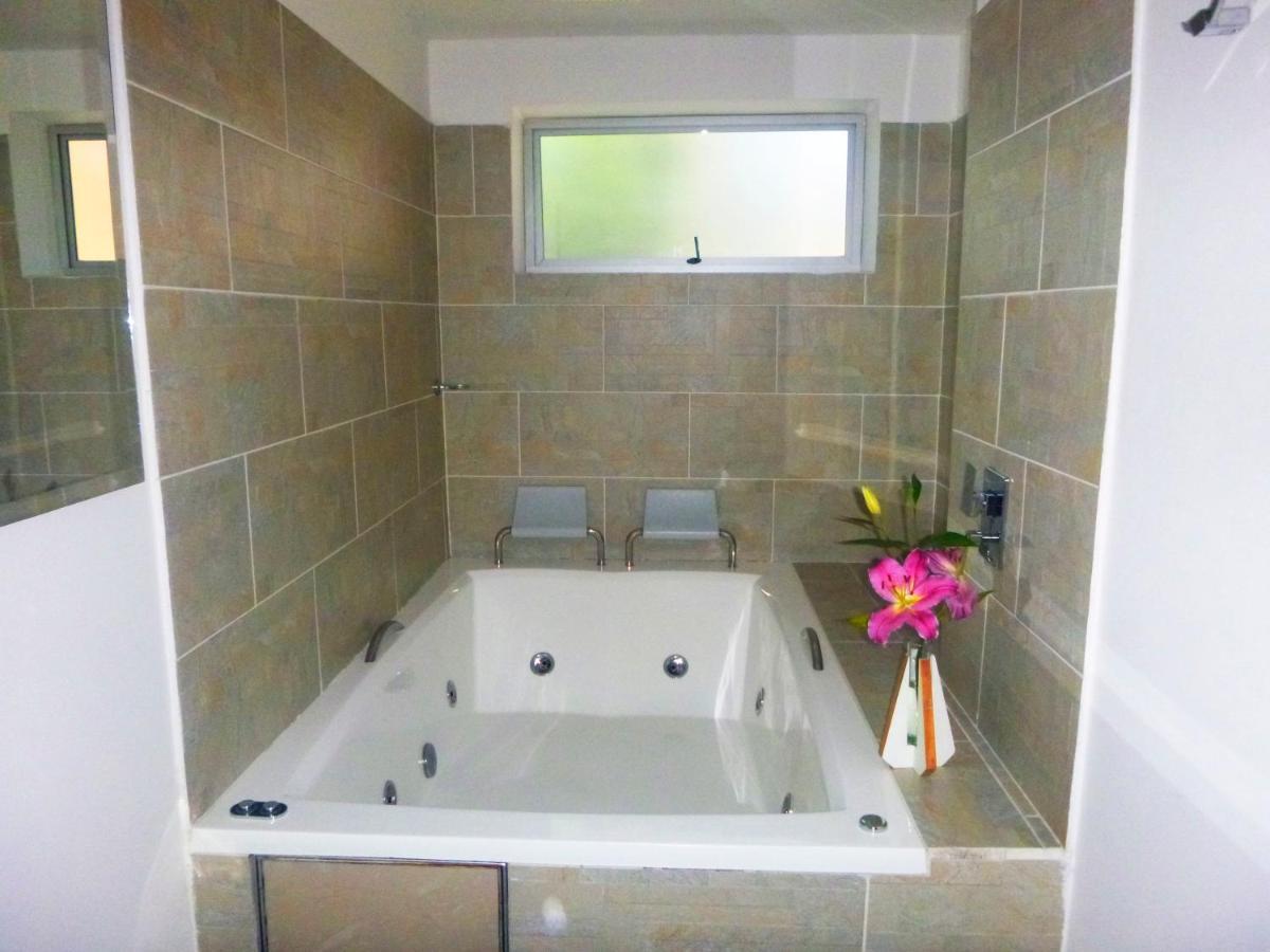 Deluxe Suite,1285984588:JPEG