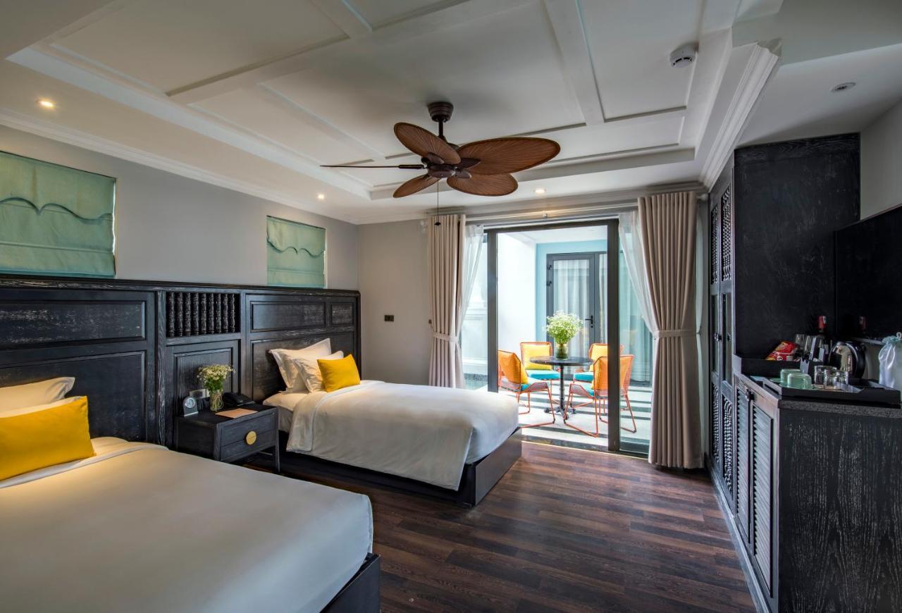 Deluxe Connecting Room