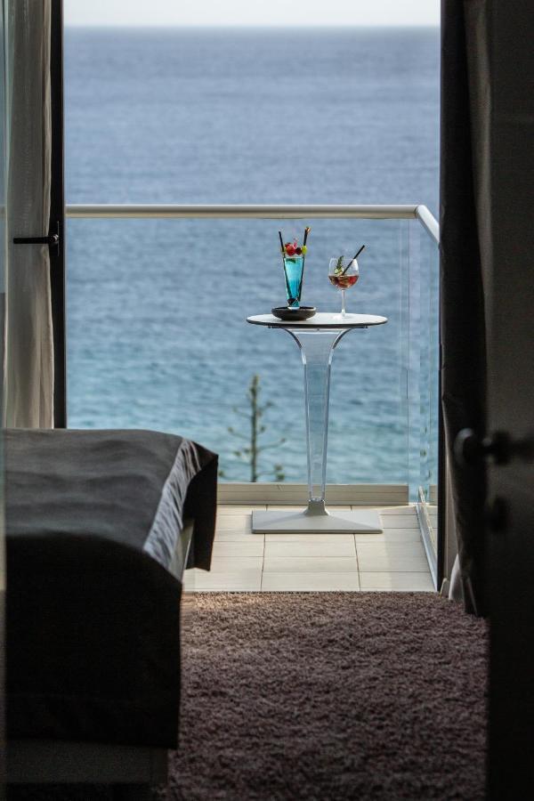 Suite Junior avec Balcon - Vue sur Mer