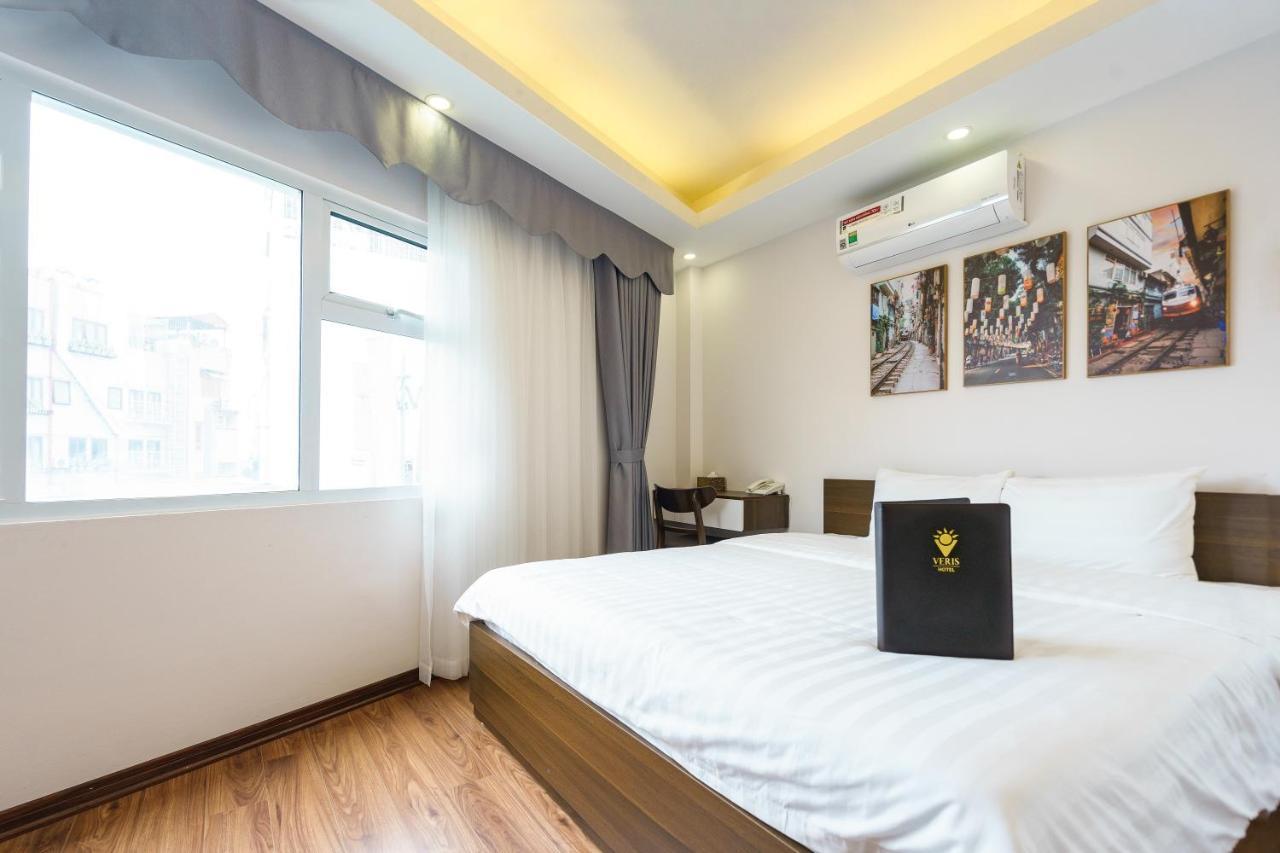 Honeymoon Suite