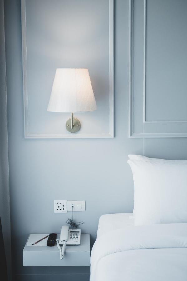 Deluxe King Room,978038875:JPEG