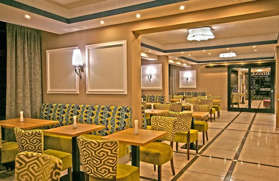 Boutique Hotel Divina-1