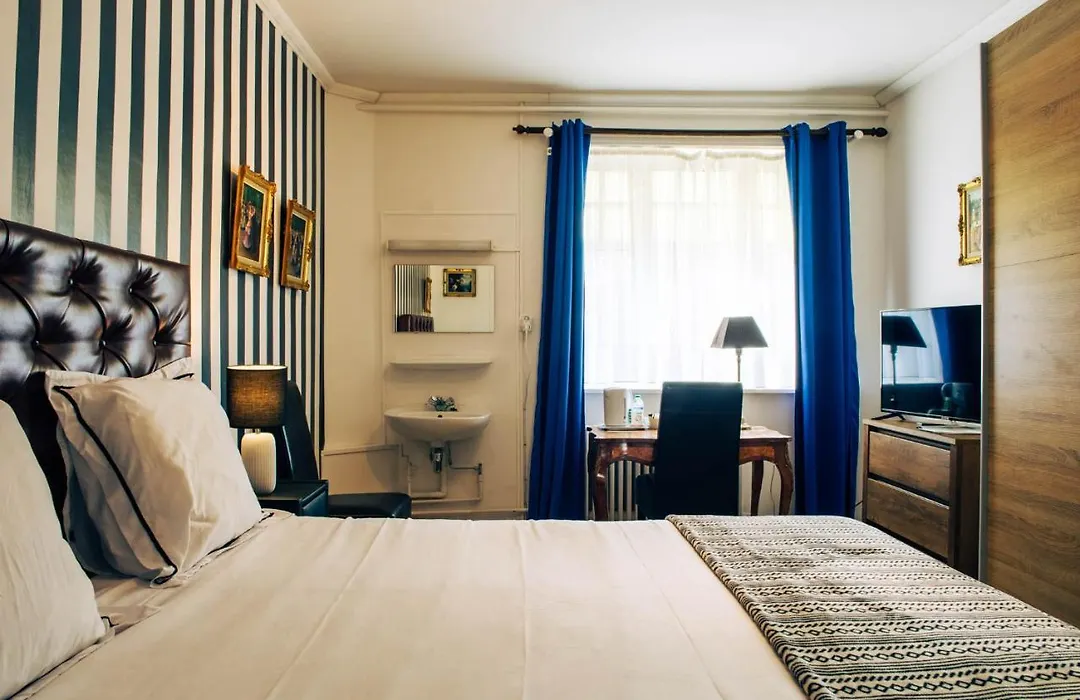 Boutique Hotel Joli Bois-1
