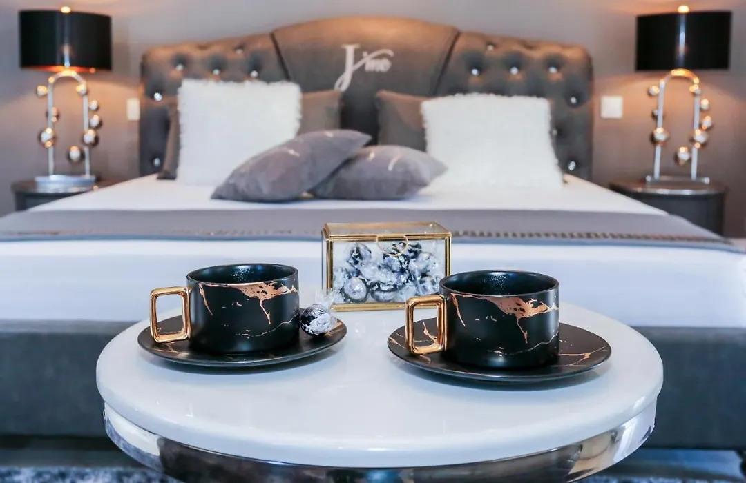 J'Me Boutique Hotel - Adults Only-1