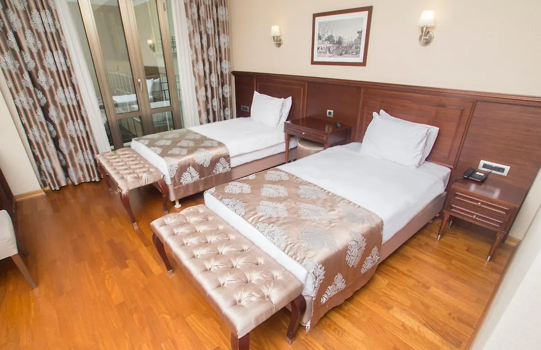 Nova Plaza Boutique Hotel & Spa-1
