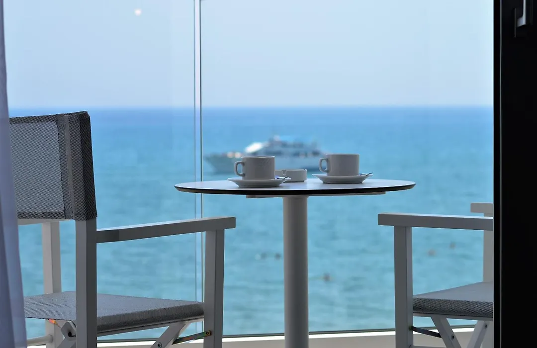 Island Boutique Hotel-1