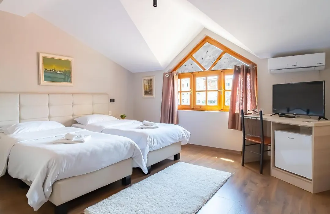 Garden Boutique B&B-1