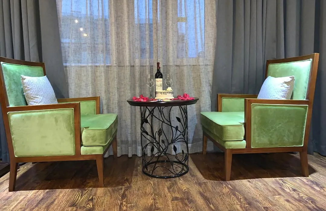 Hanoi Center Silk Boutique Hotel & Travel-1