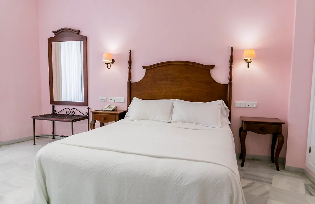 Hotel Boutique Las Cortes De Cádiz-1