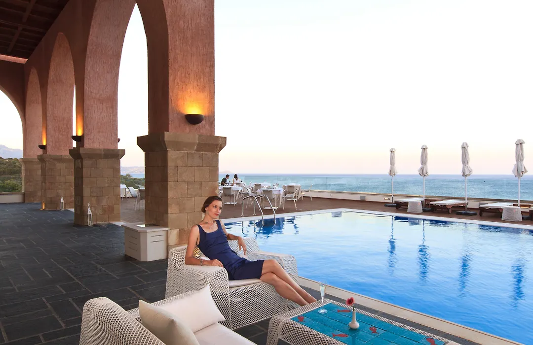 Boutique 5 Hotel & Spa - Adults Only-1