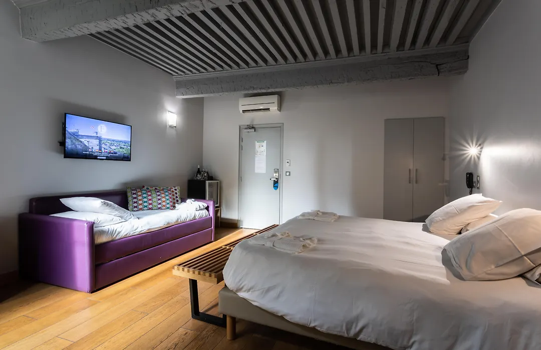 Boutique Hotel Entraigues-1