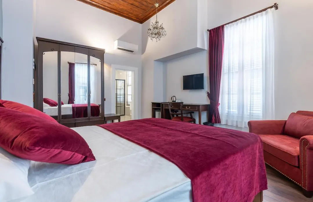 Giges King Boutique Hotel-1