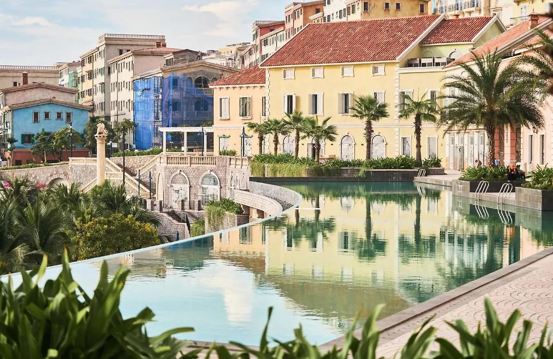 Times Corner Sorrento Hotel - Complimentary Sunset Town Tour 4Pm To 5Pm Everyday-1