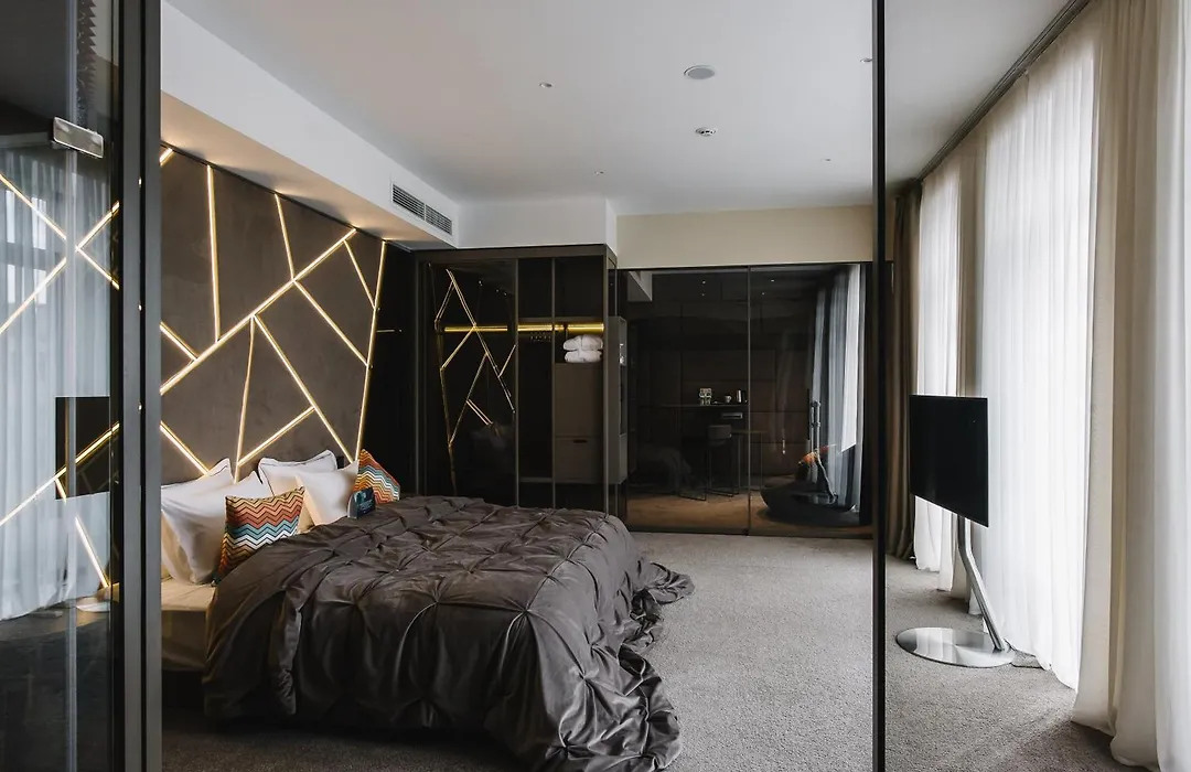Noble Boutique Hotel-1