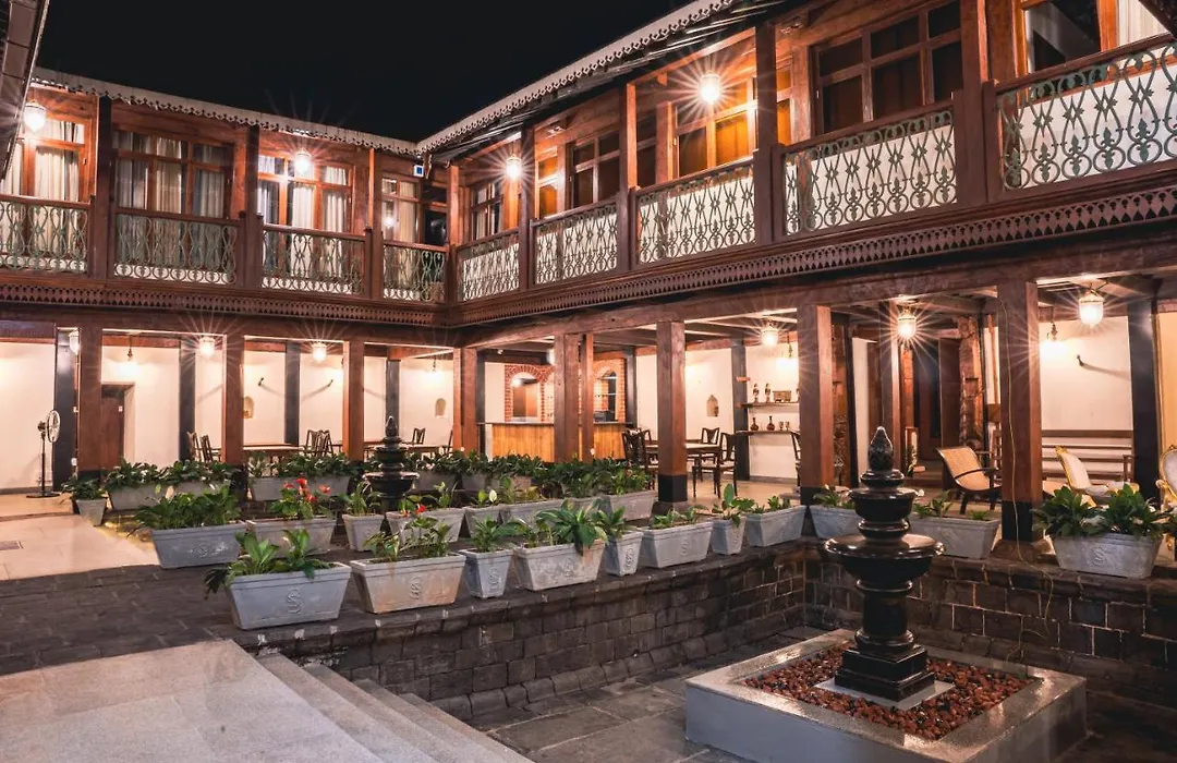 Sawantwadi Palace Boutique Art Hotel-1