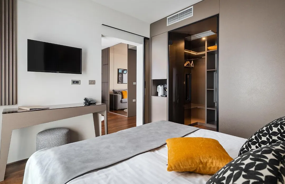 Boutique Hotel Adoral-1