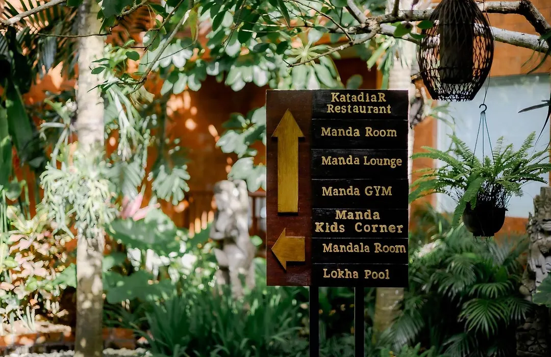 Fourteen Roses Boutique Hotel, Kuta-1