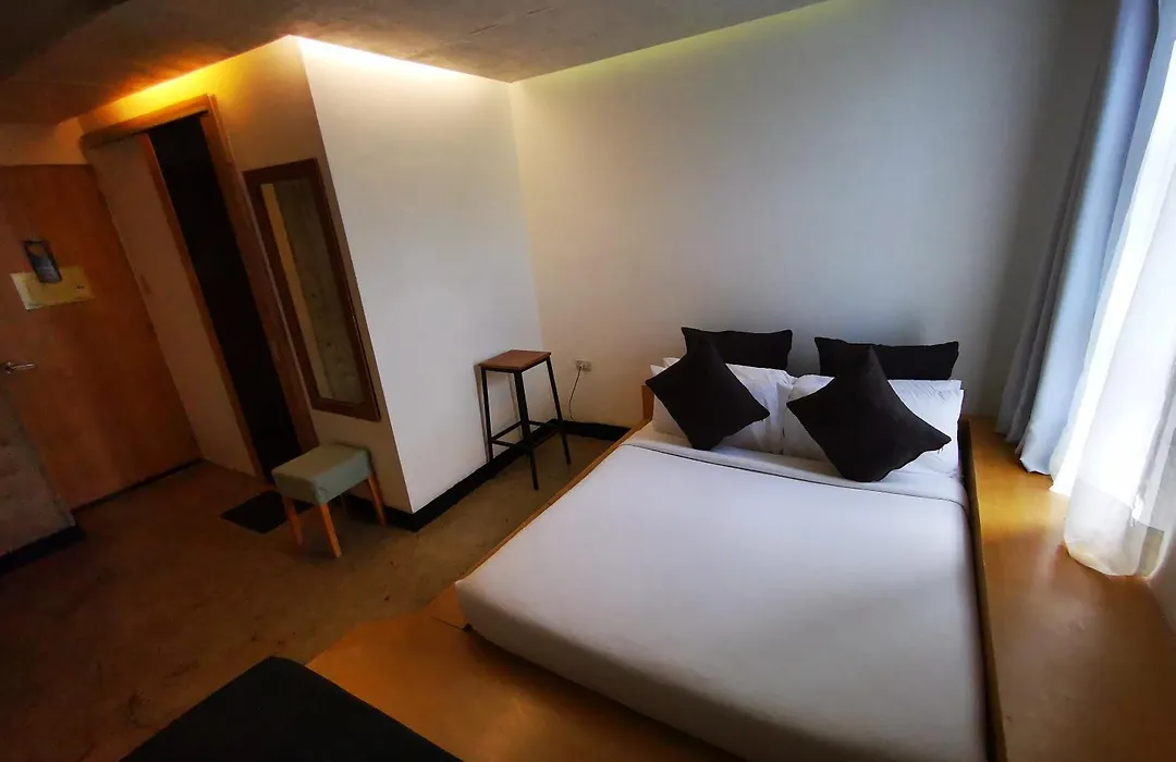 Urban Boutique Hotel-1