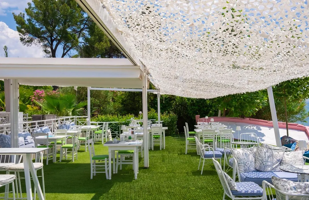 Acrotel Lilyann Boutique Hotel-1