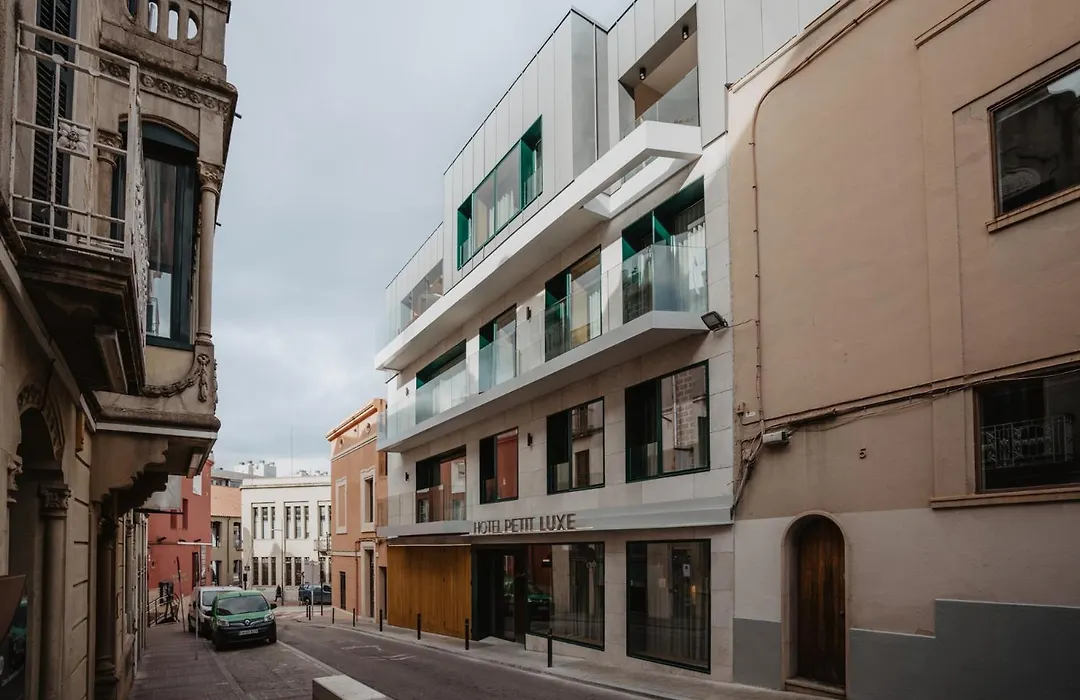 Hotel Petit Luxe-1
