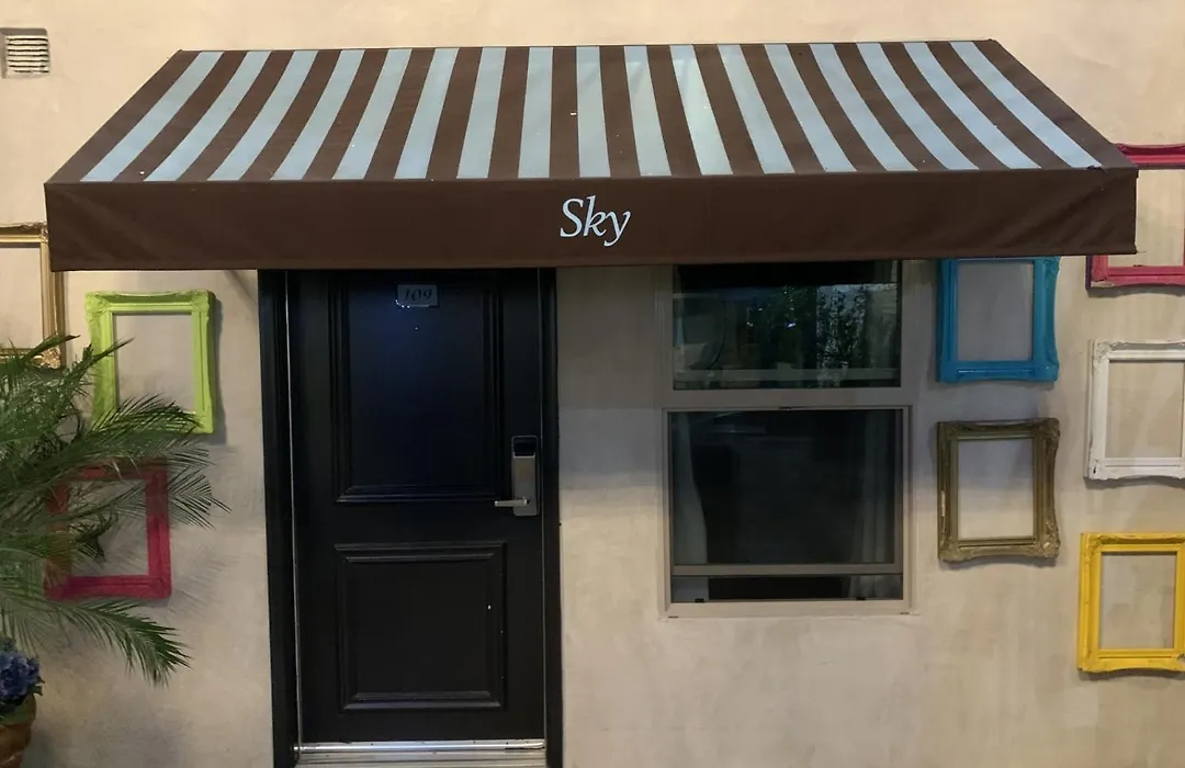 L.A. Sky Boutique Hotel-1