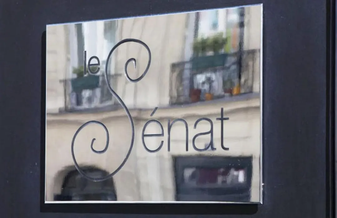 Le Senat-1