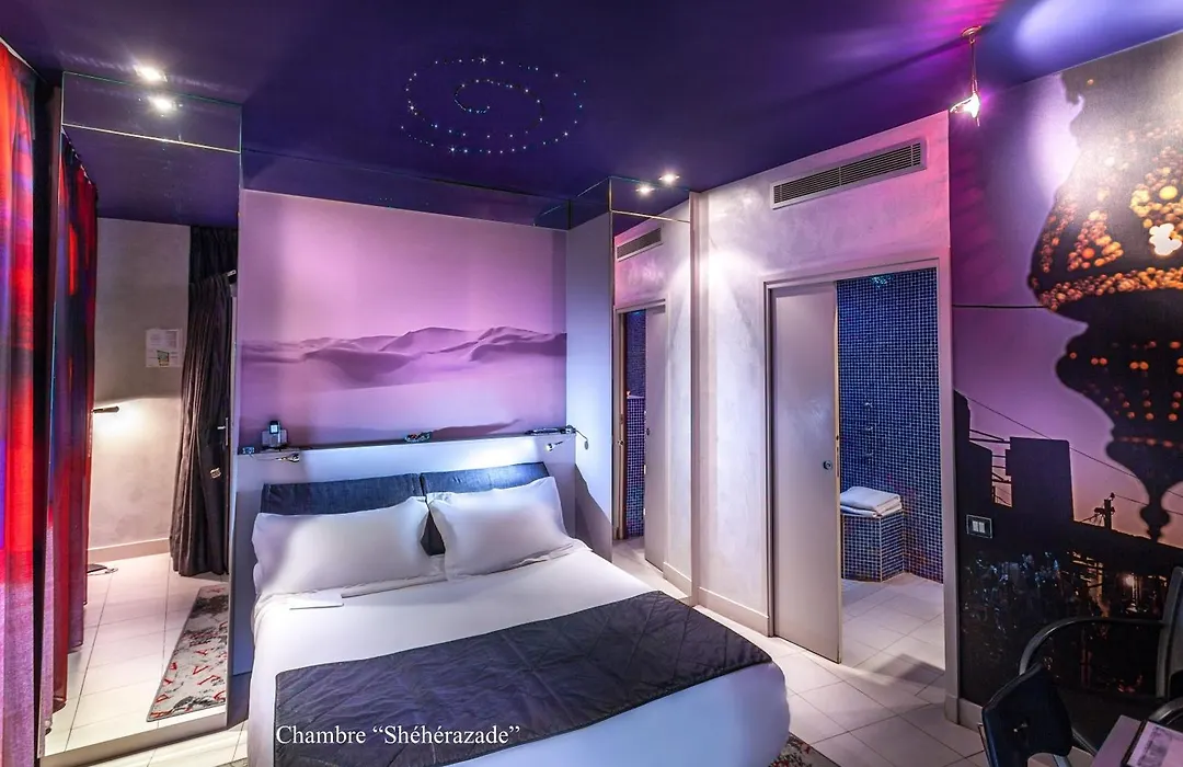 Apostrophe Hotel-1