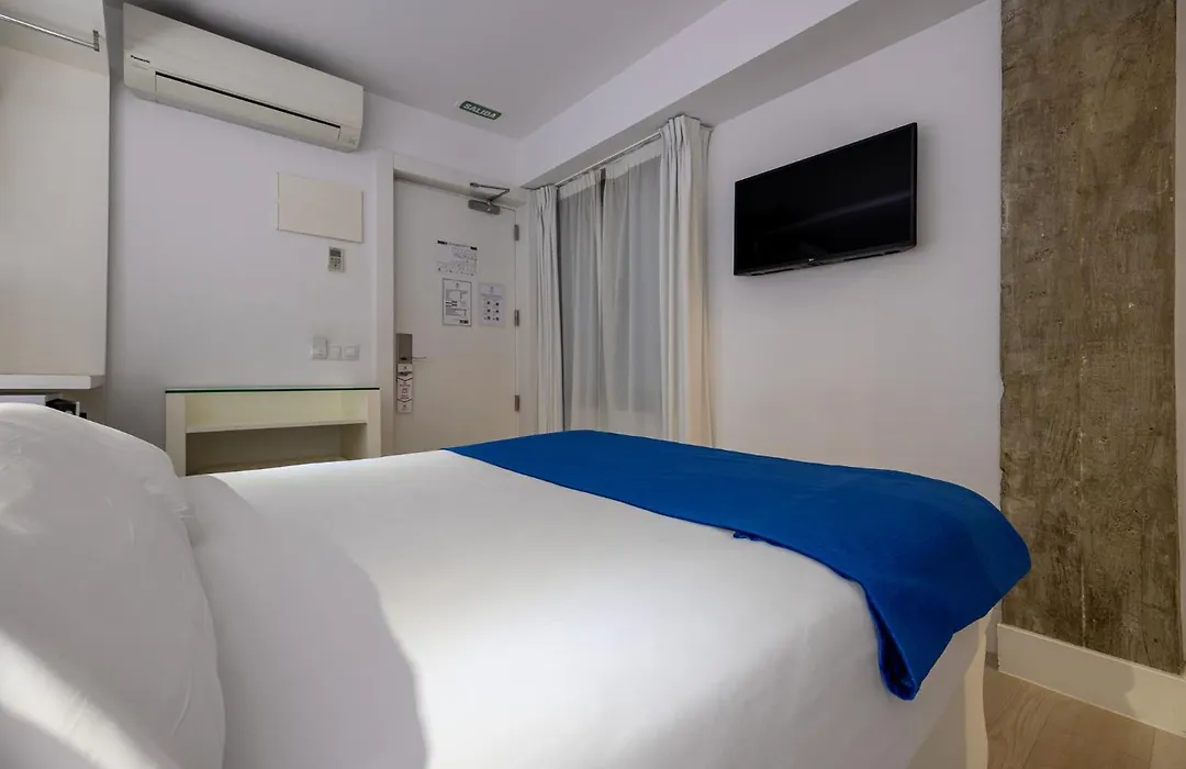 Atarazanas Malaga Boutique Hotel-1