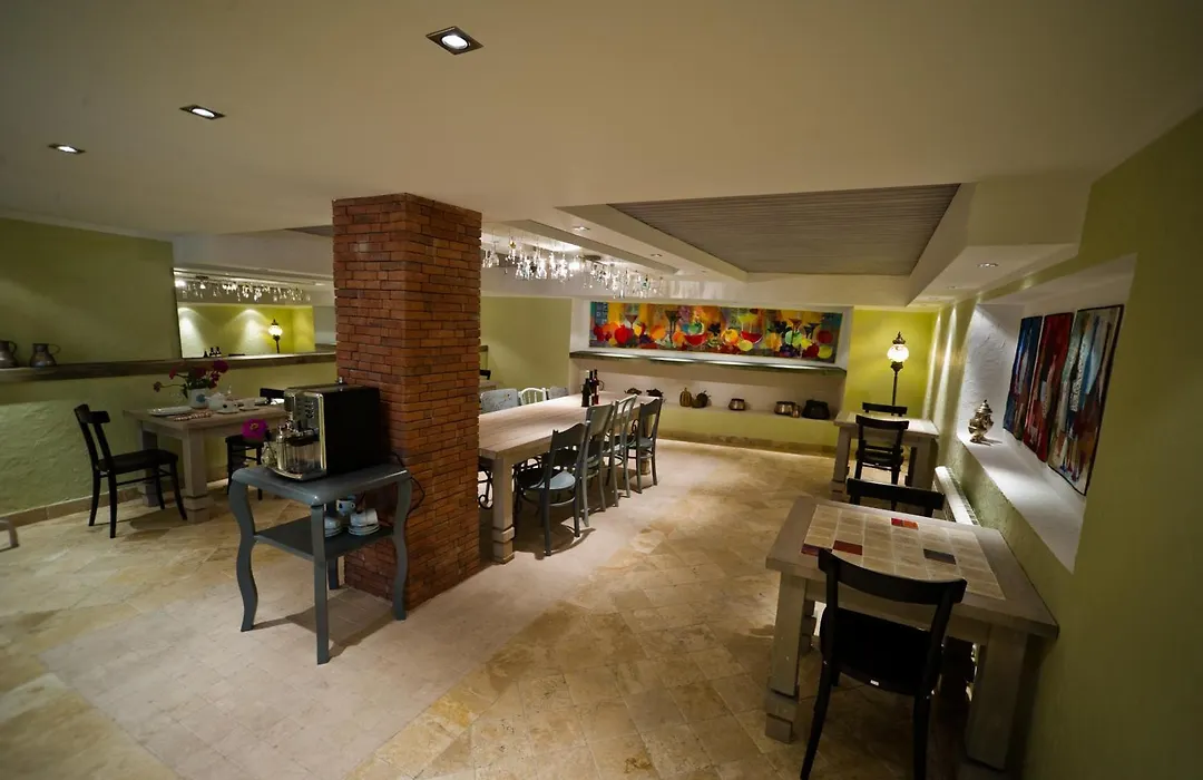No12 Boutique Hotel-1