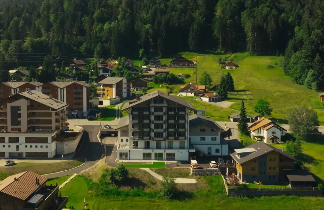 Boutique Hotel Corbetta & Spa - A 5 Minutes De L'Autoroute A12 Aux Paccots Sur Montreux, Profitez De La Montagne Et Du Lac Leman- Loft Familial Disponible-1