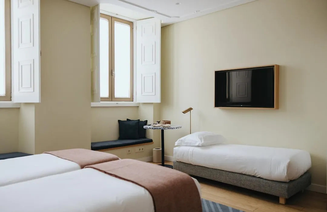 Nine Dots Azorean Art Boutique Hotel-1