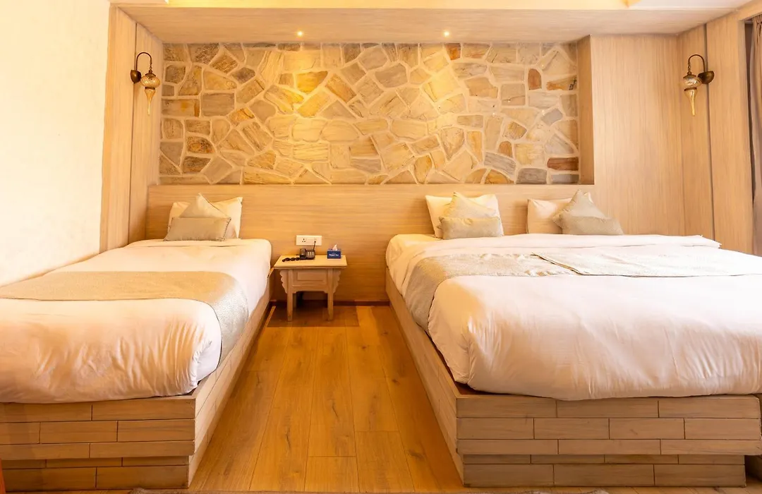 Arushi Boutique Hotel-1